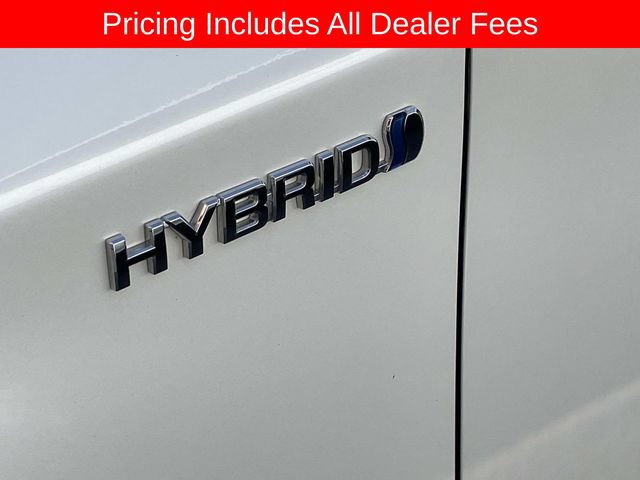 Used 2014 Toyota Prius Two FWD image 3