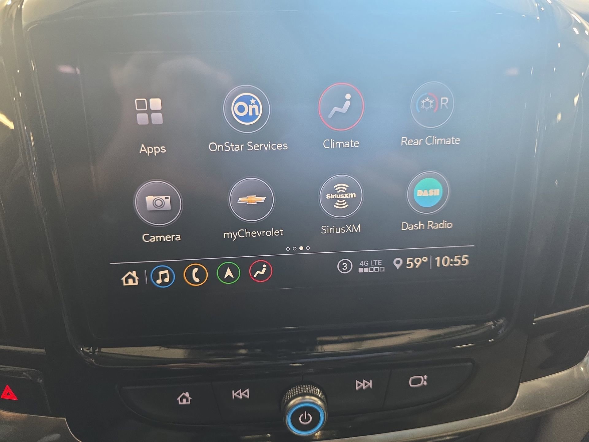 Used 2020 Chevrolet Traverse Premier FWD image 21