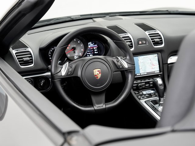 Used 2014 Porsche Boxster S image 9