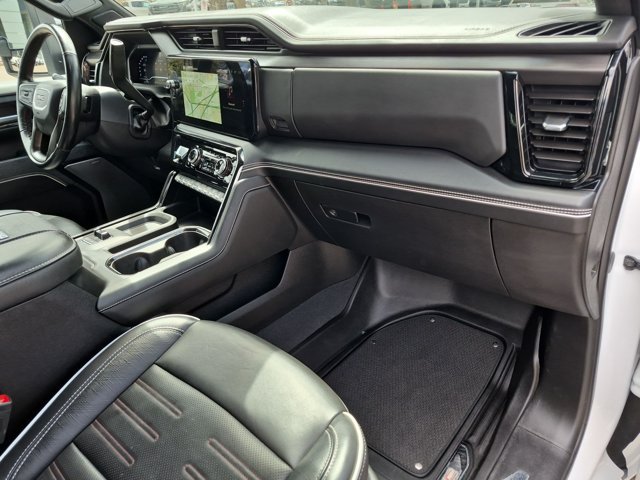 Used 2025 GMC Sierra 2500 AT4X AWD/4WD image 22