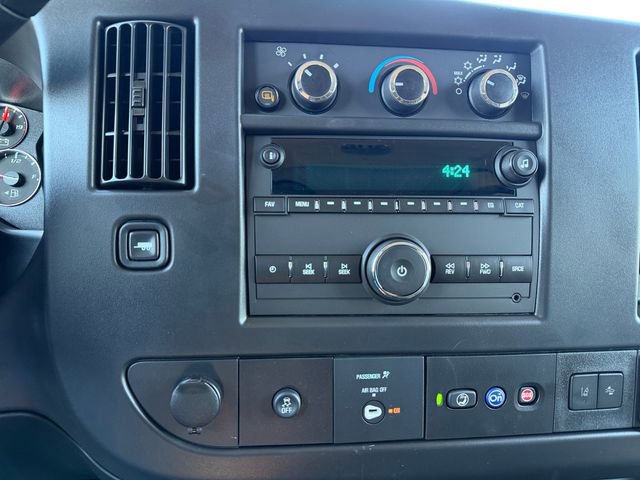 New 2025 Chevrolet Express 3500 w/ Driver Convenience Package image 22