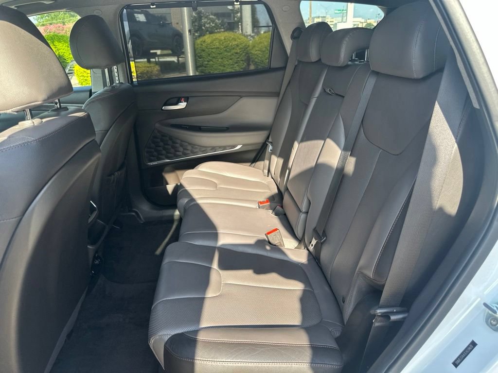 Used 2020 Hyundai Santa Fe SEL w/ Cargo Package FWD image 4