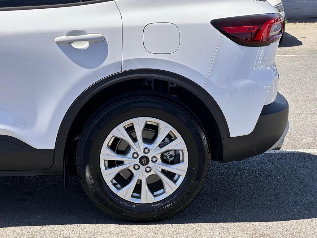 Used 2024 Ford Escape Active image 39