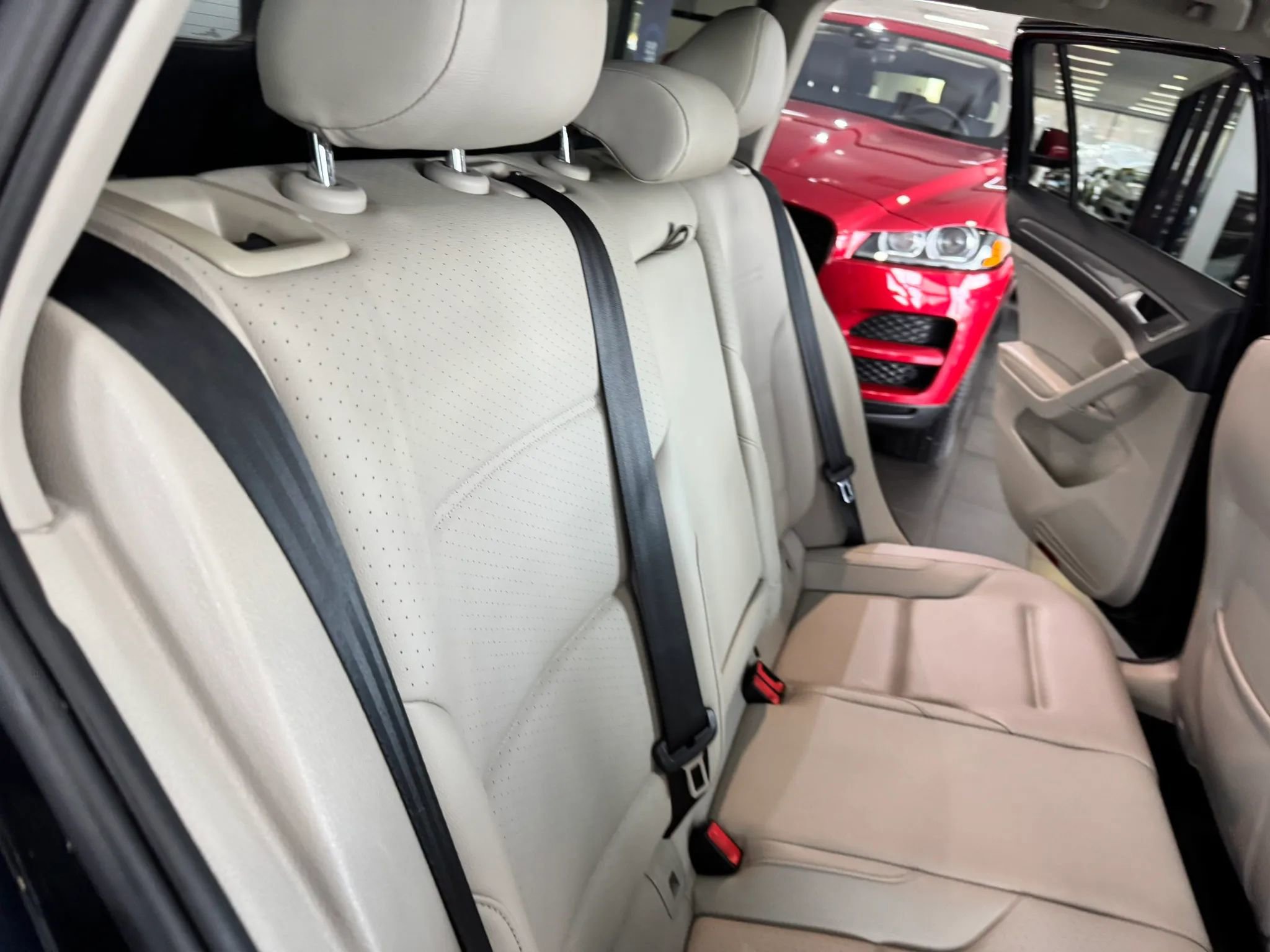Used 2017 Volkswagen Golf Alltrack SE image 16