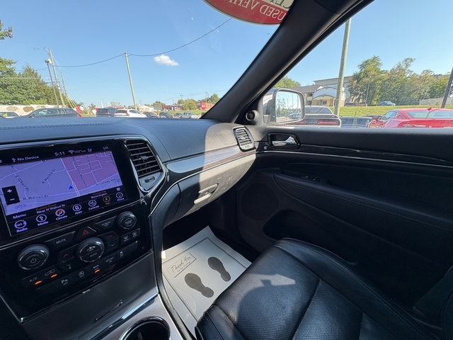 Used 2019 Jeep Grand Cherokee Overland AWD/4WD image 40