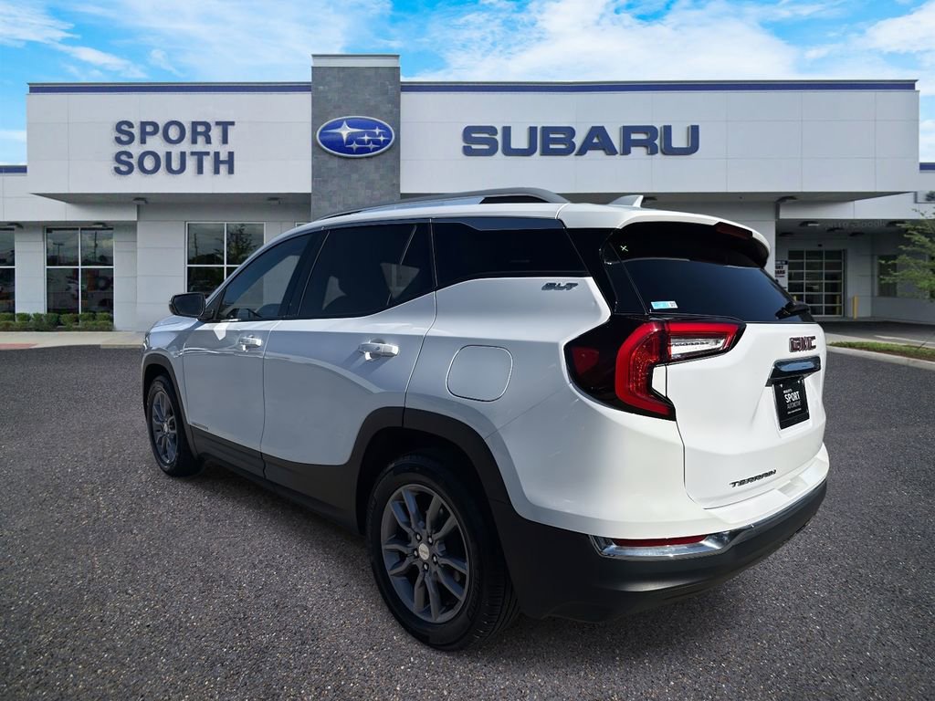 Used 2024 GMC Terrain SLT image 5