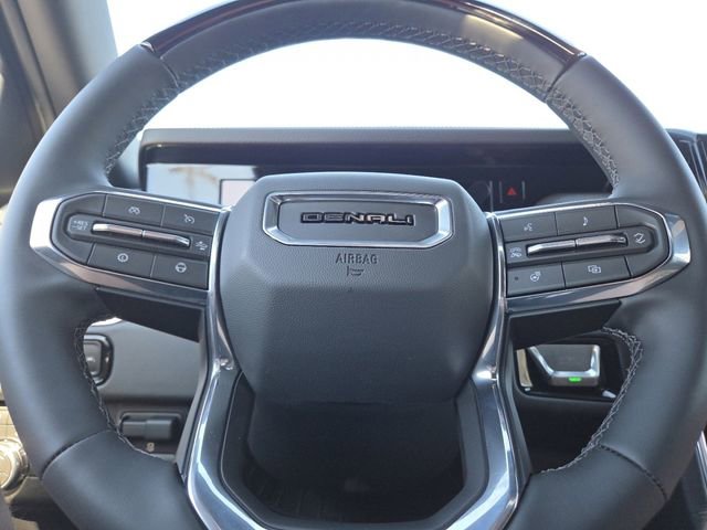 New 2026 GMC Yukon Denali w/ Denali Reserve Package image 40