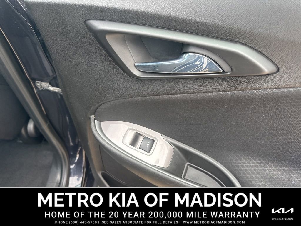 Used 2023 Chevrolet Malibu LT image 32