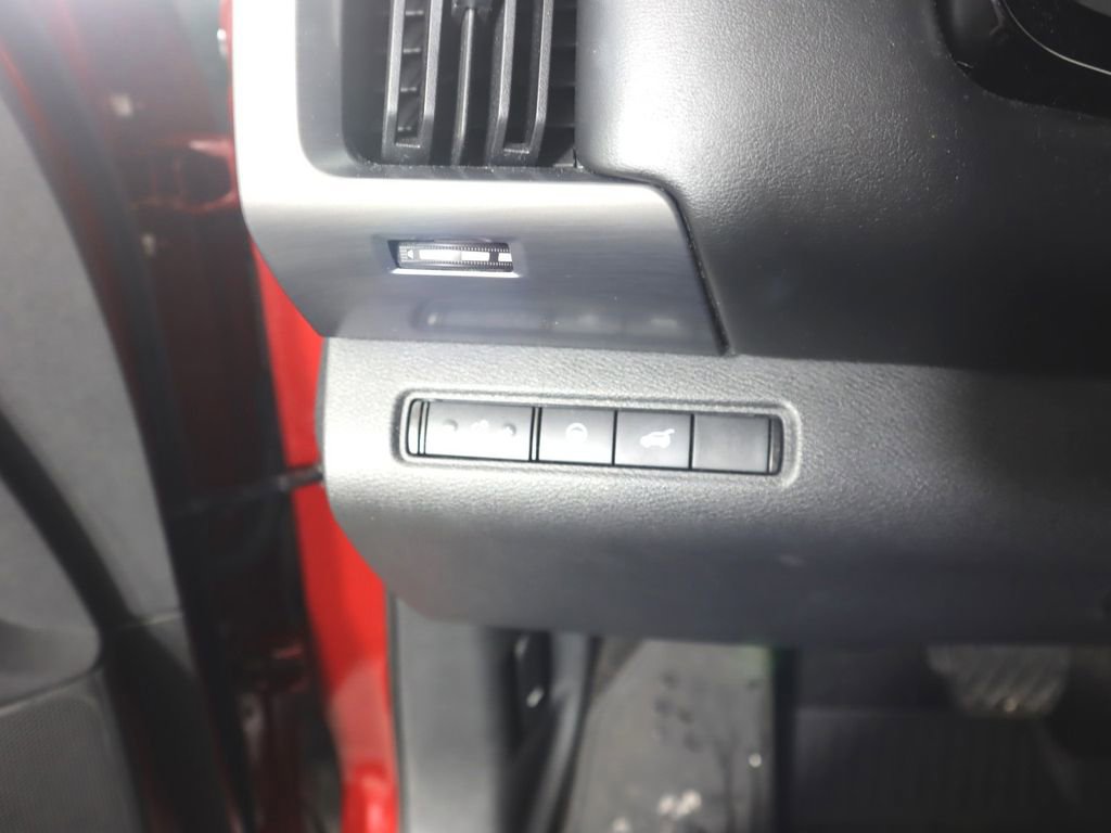 Used 2022 Nissan Pathfinder SL w/ SL Premium Package image 19