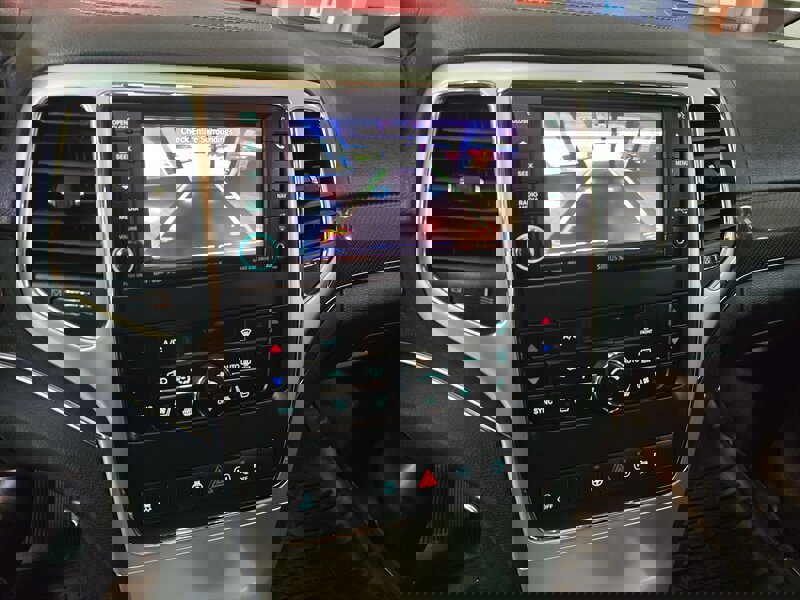 Used 2012 Jeep Grand Cherokee SRT8 w/ Luxury Group II image 27