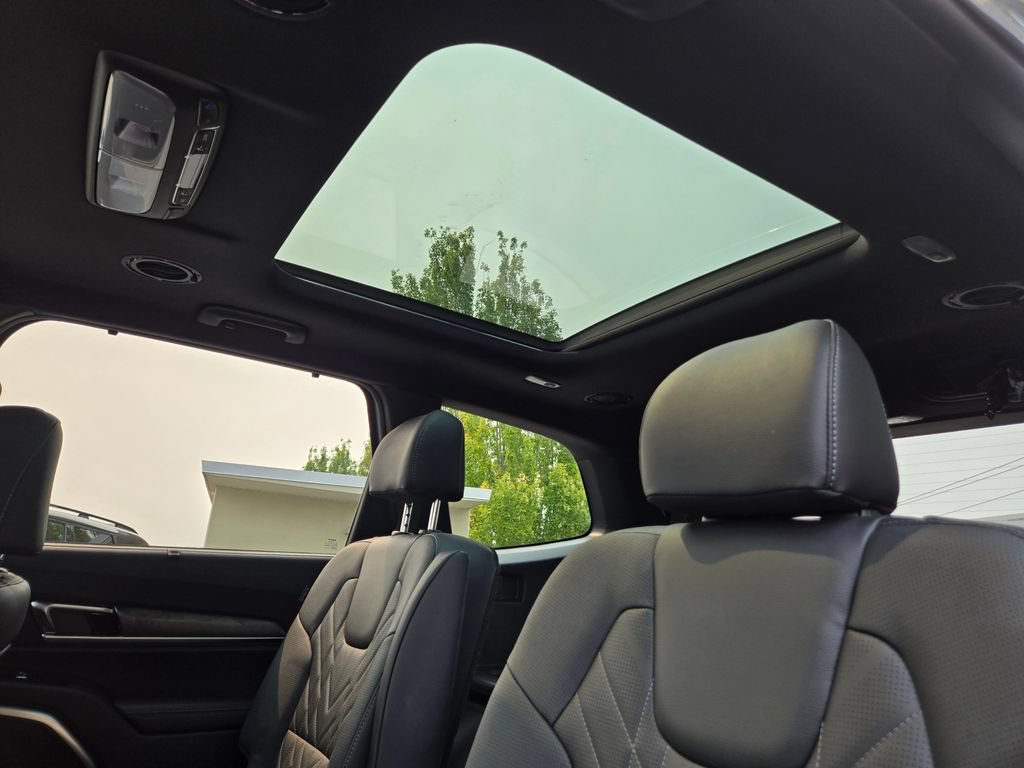 Certified 2024 Kia Telluride SX X-Line AWD/4WD image 18