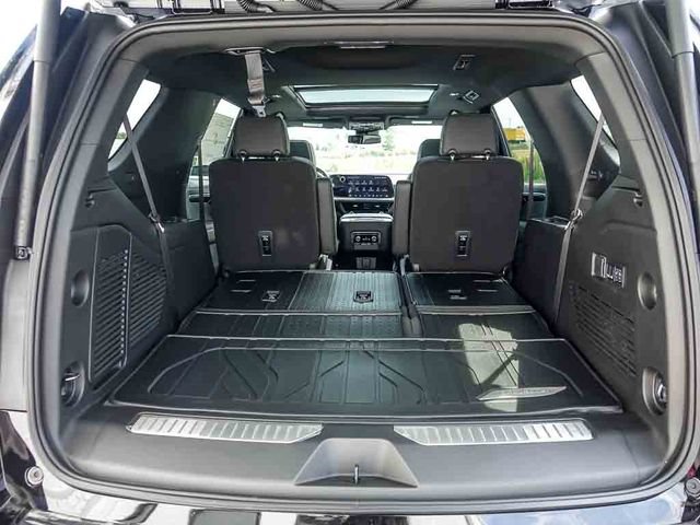 New 2026 Chevrolet Tahoe RST w/ Comfort Package AWD/4WD image 9