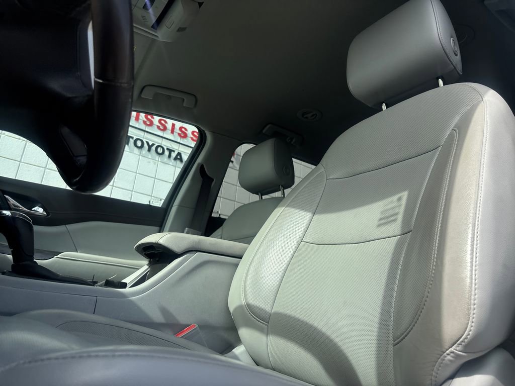 Used 2019 GMC Acadia SLT FWD image 10