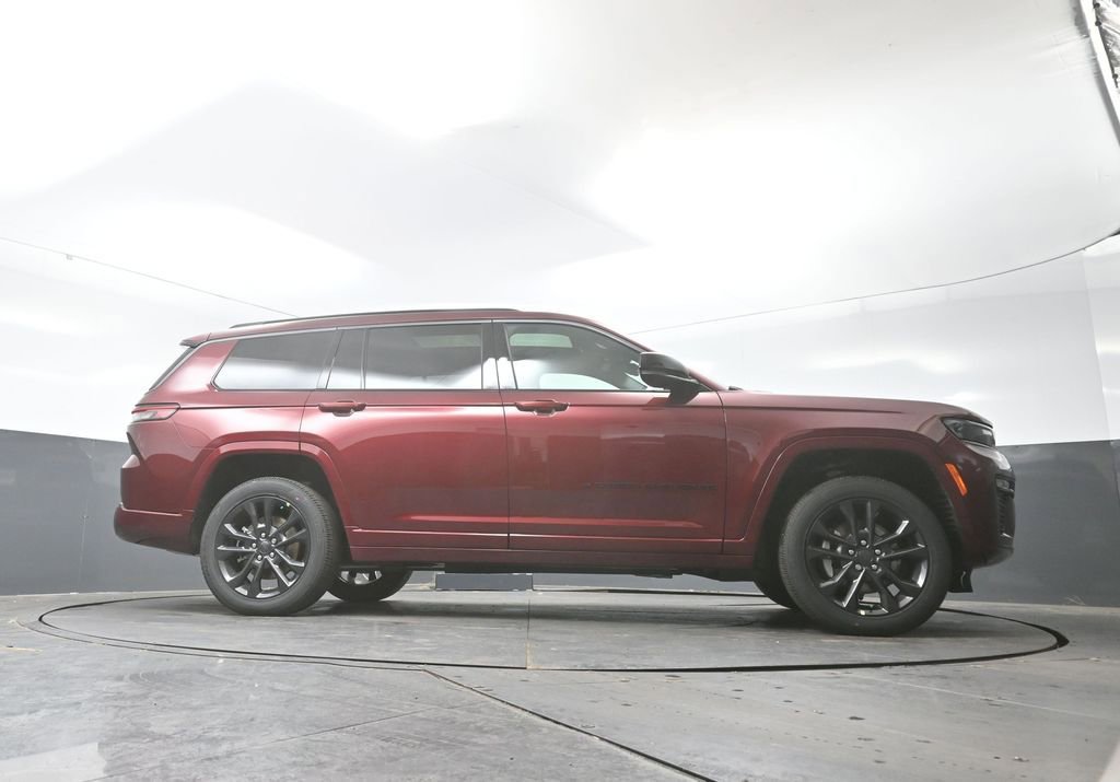 New 2026 Jeep Grand Cherokee L Limited image 39