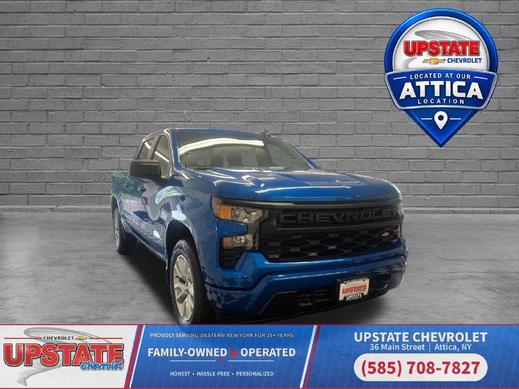 Used 2023 Chevrolet Silverado 1500 Custom AWD/4WD image 1