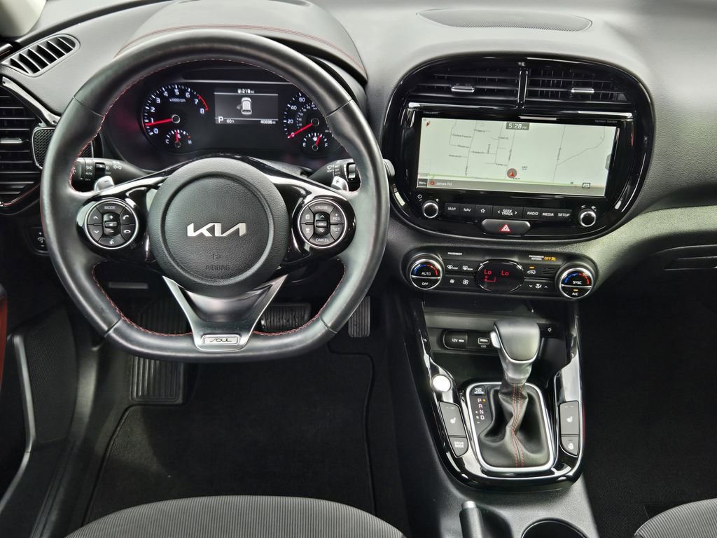 Certified 2022 Kia Soul Turbo FWD image 25