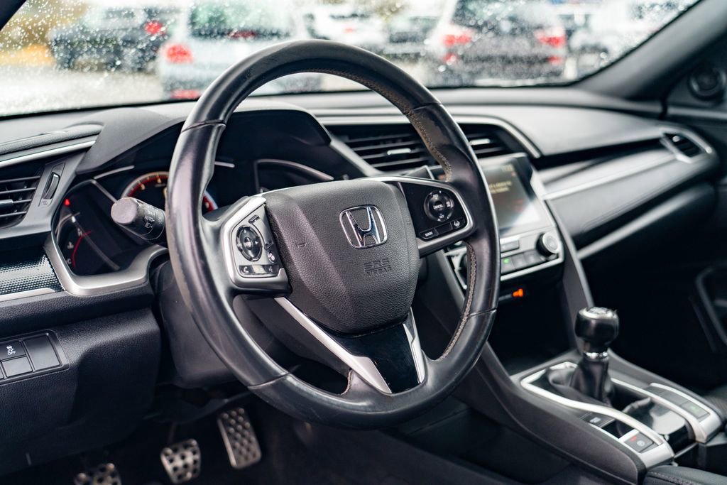 Used 2020 Honda Civic Sport image 13