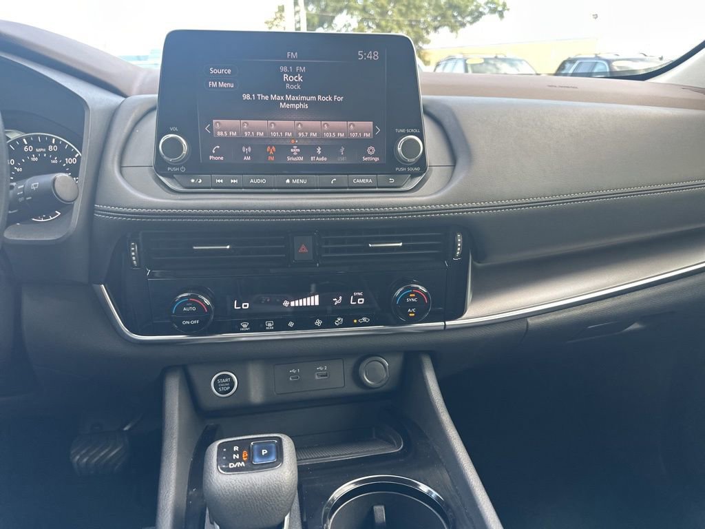 Used 2022 Nissan Rogue SV image 15