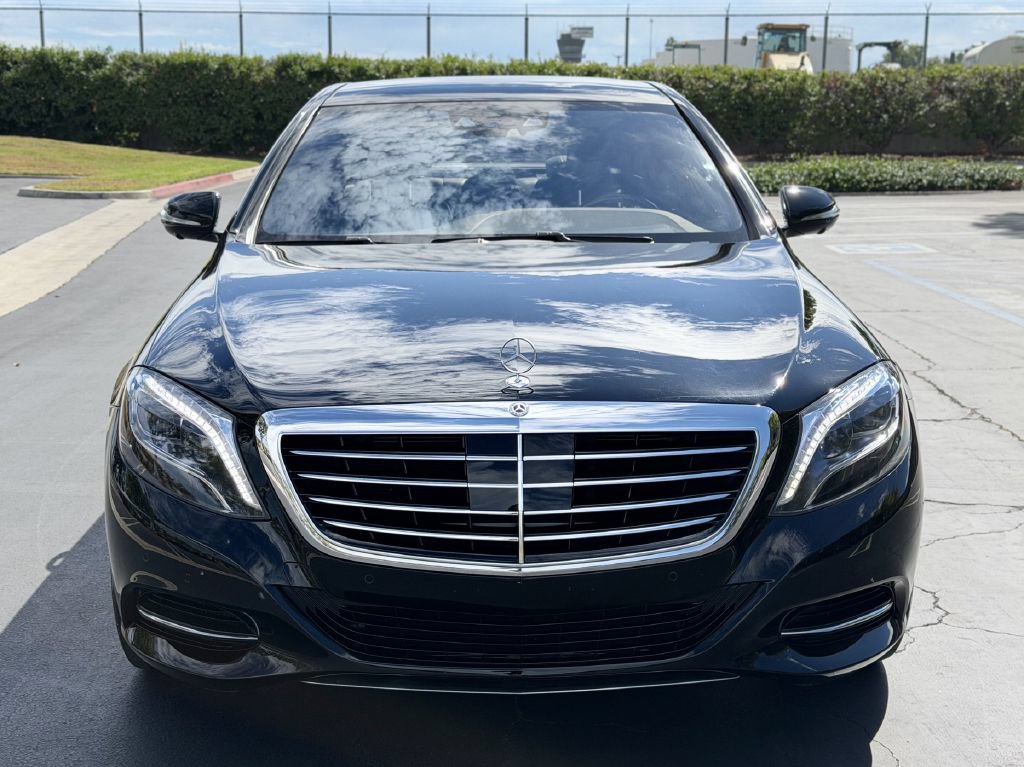 Used 2017 Mercedes-Benz S 550 Sedan image 4