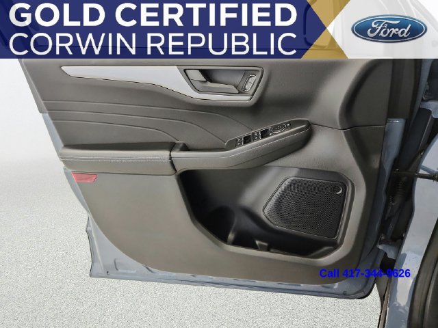 Certified 2023 Ford Escape Active AWD/4WD image 22