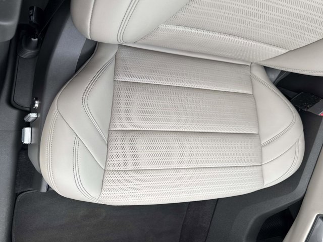 Certified 2024 Lincoln Nautilus Reserve image 20