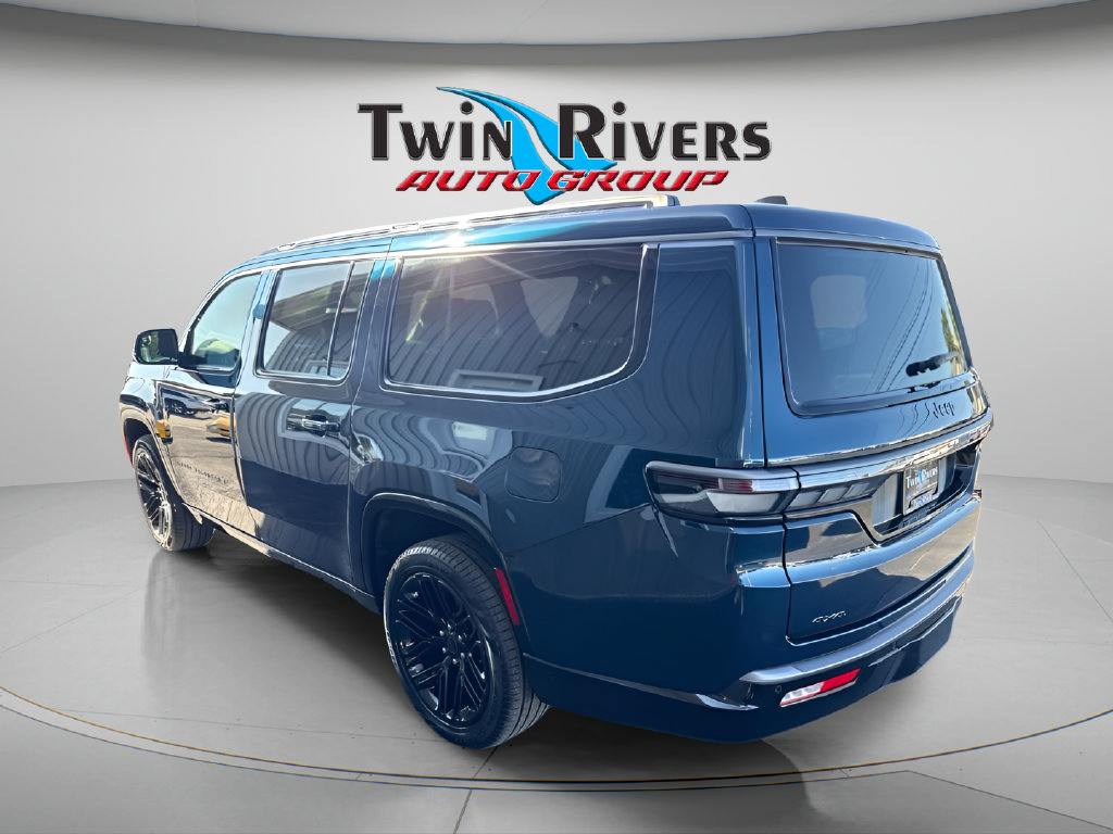 New 2026 Jeep Grand Wagoneer L Limited AWD/4WD image 2