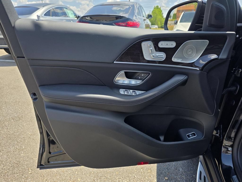New 2026 Mercedes-Benz GLE 450 4MATIC image 11