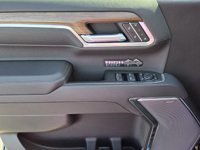 New 2026 Chevrolet Silverado 1500 High Country w/ High Country Premium Package AWD/4WD image 12