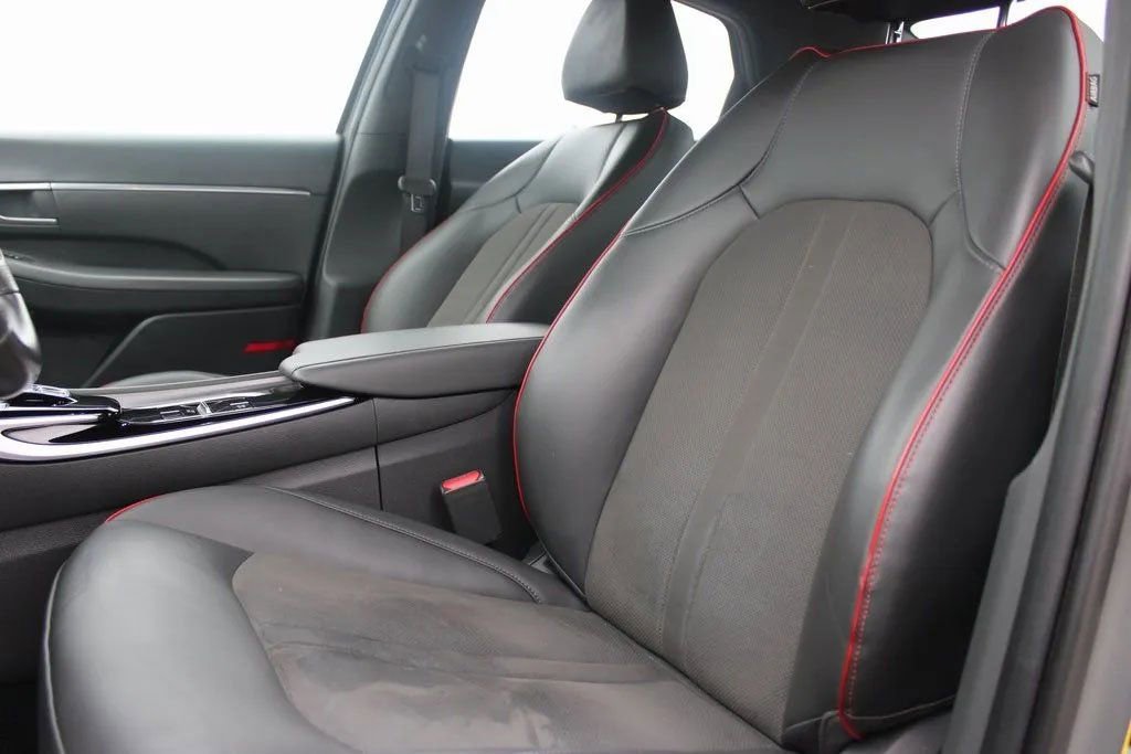 Used 2023 Hyundai Sonata SEL Plus FWD image 11