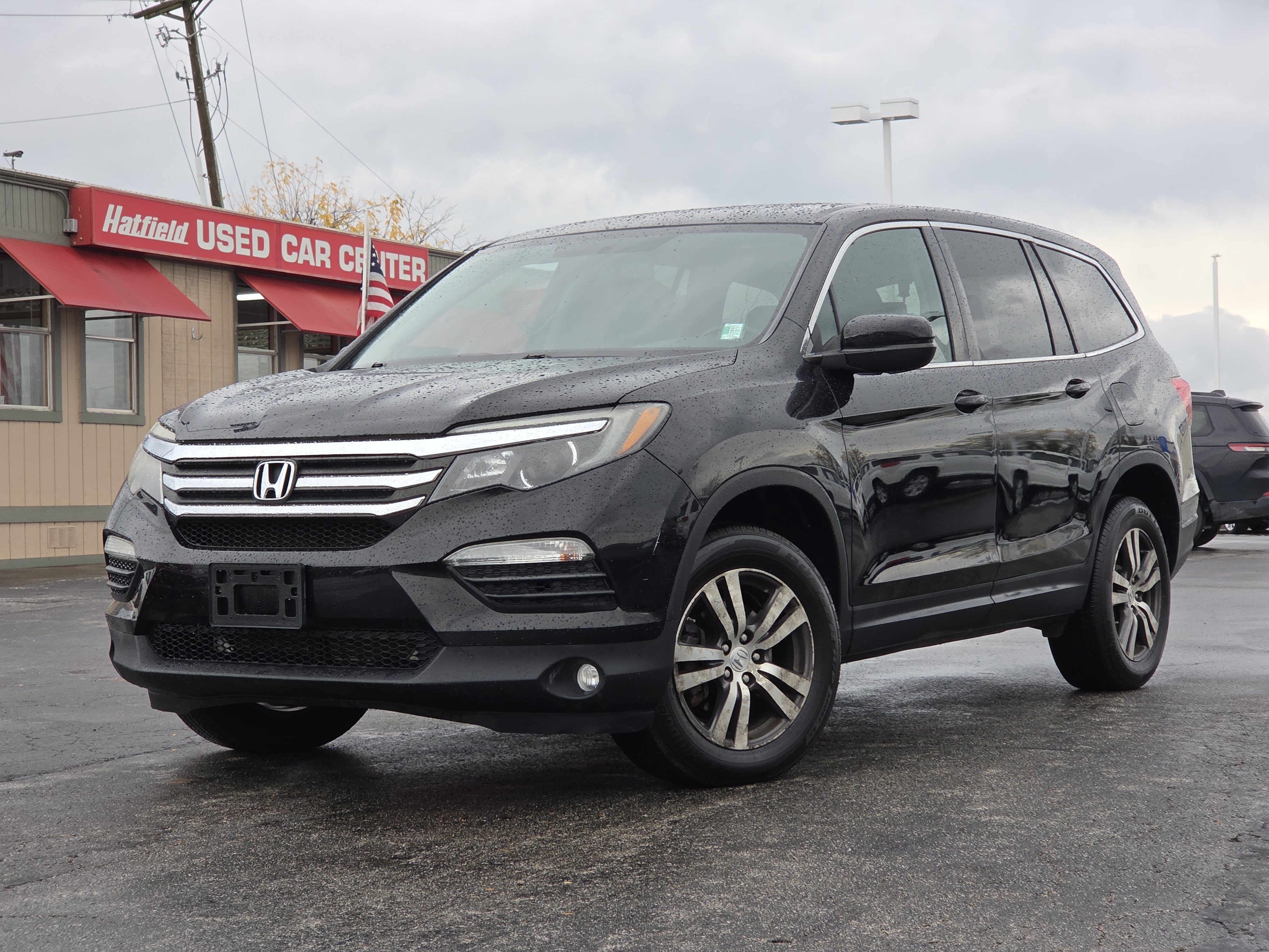 Used 2017 Honda Pilot EX-L image 2