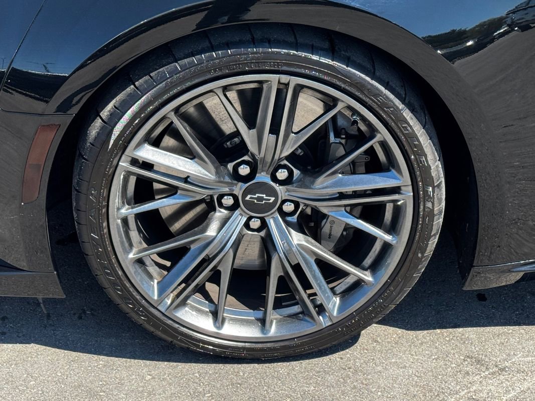 Used 2023 Chevrolet Camaro ZL1 RWD image 36