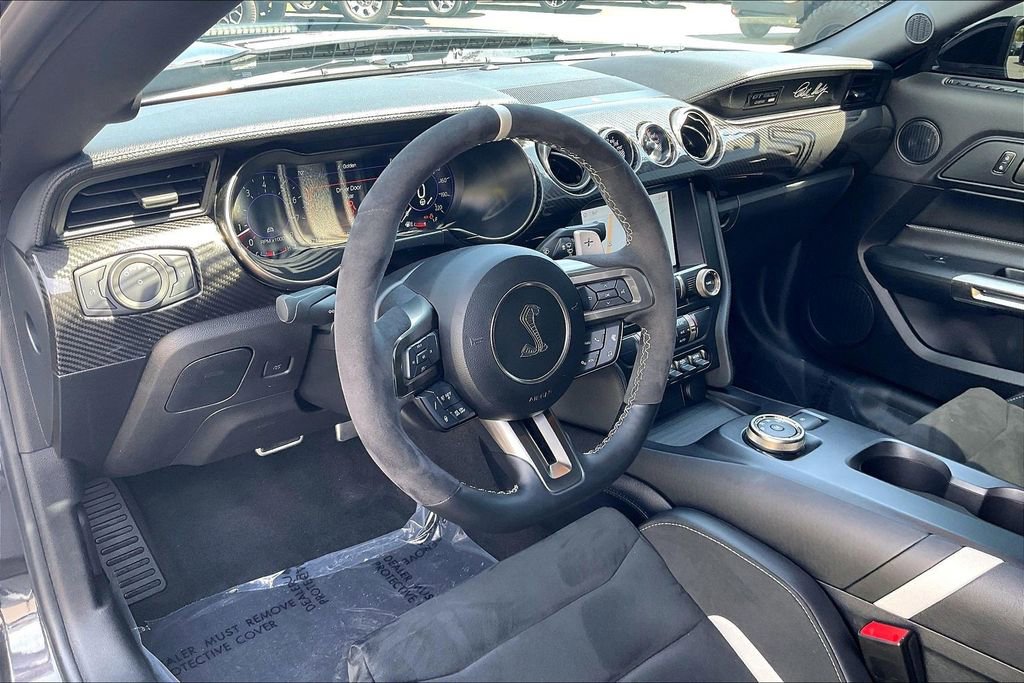 Used 2022 Ford Mustang Shelby GT500 w/ Carbon Fiber Track Pack image 19