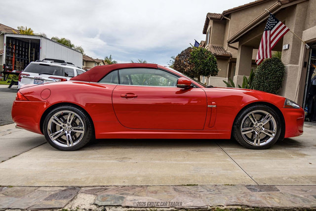 Used 2010 Jaguar XKR R RWD image 16