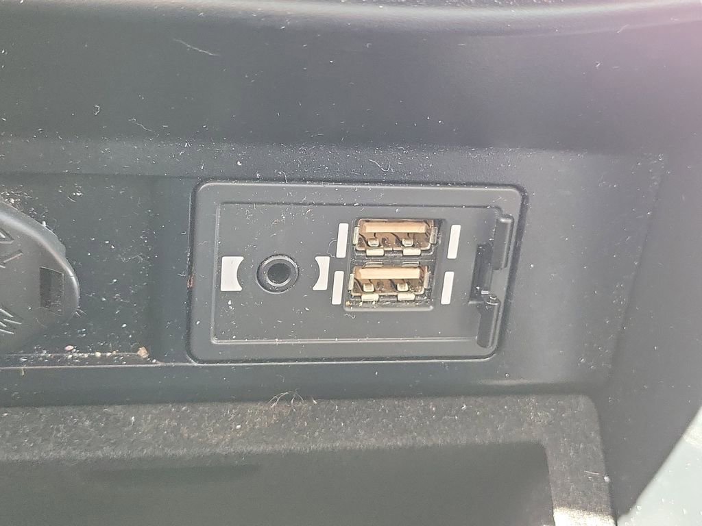 Used 2019 Lexus RX 350L 350L w/ Premium Package image 36