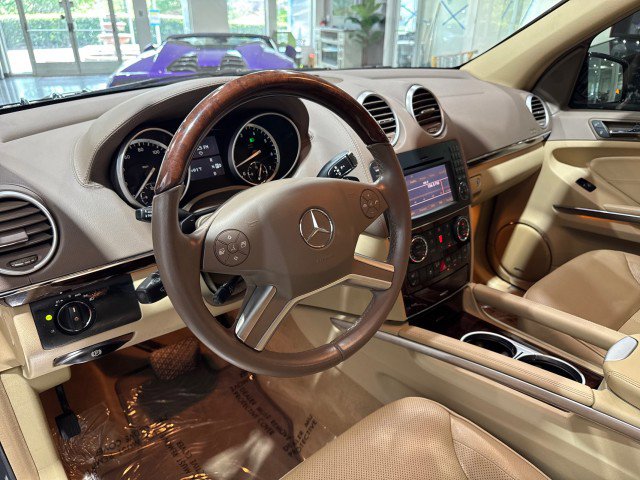 Used 2012 Mercedes-Benz GL 450 4MATIC image 40