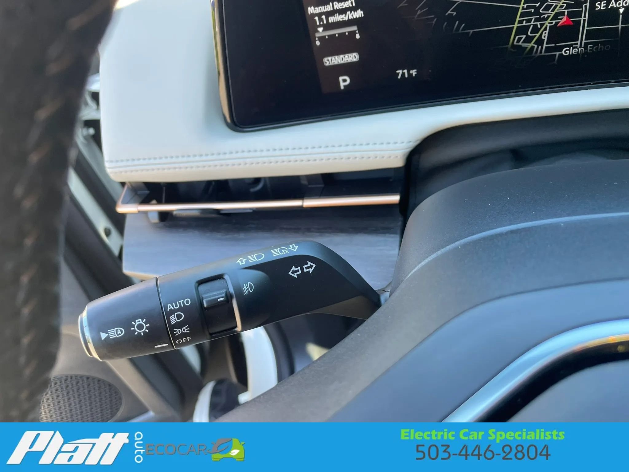 Used 2023 Nissan Ariya FWD image 32