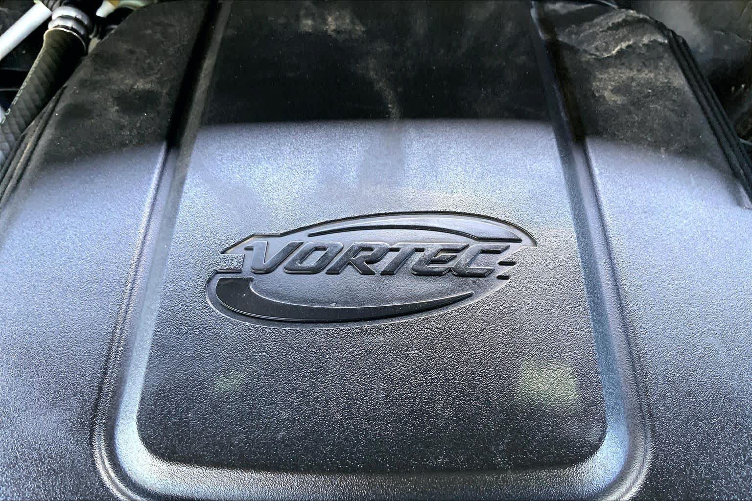 Used 2011 Chevrolet Tahoe LTZ AWD/4WD image 32