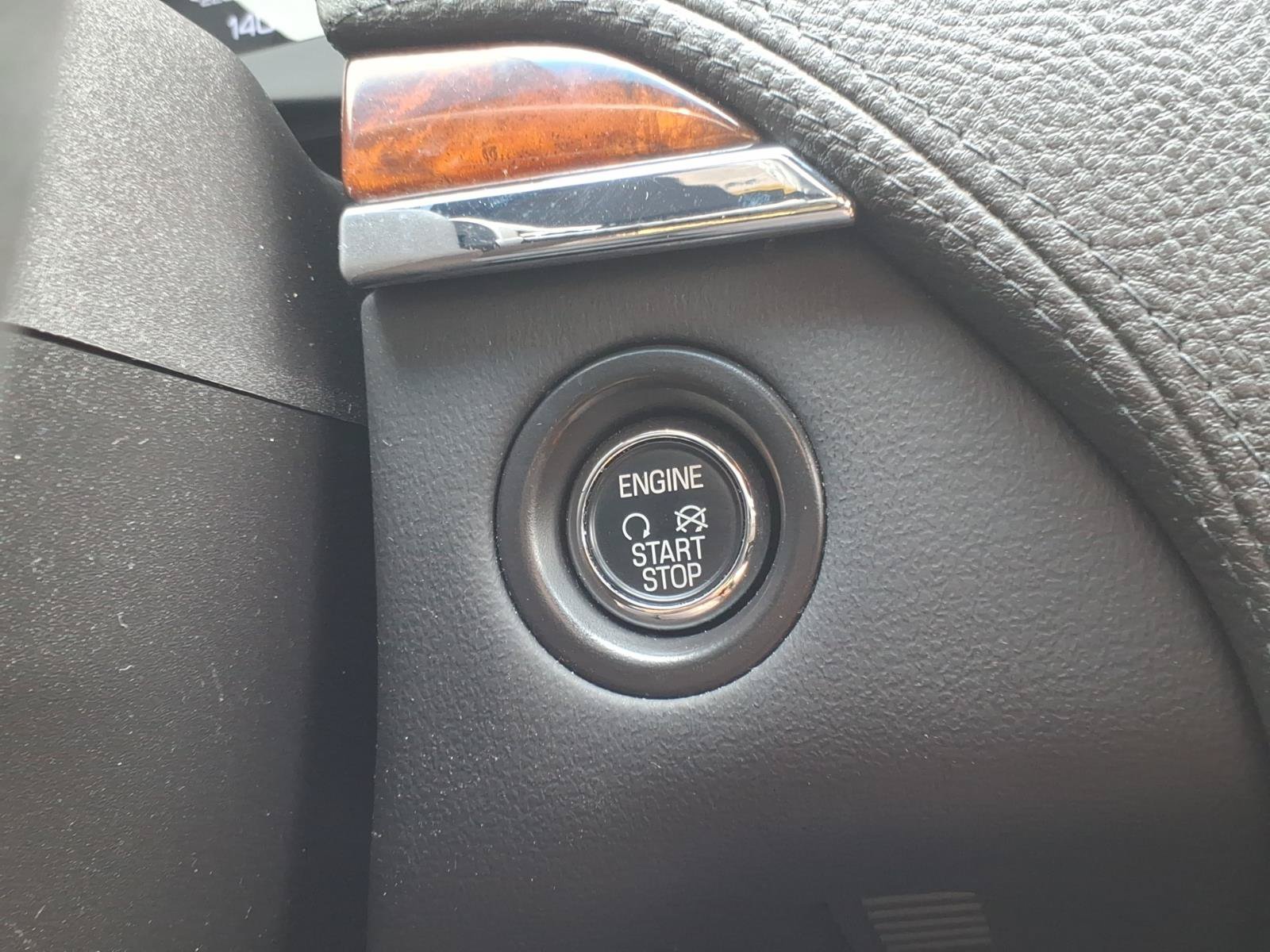 Used 2014 Lincoln MKS AWD w/ Equipment Group 101A image 22