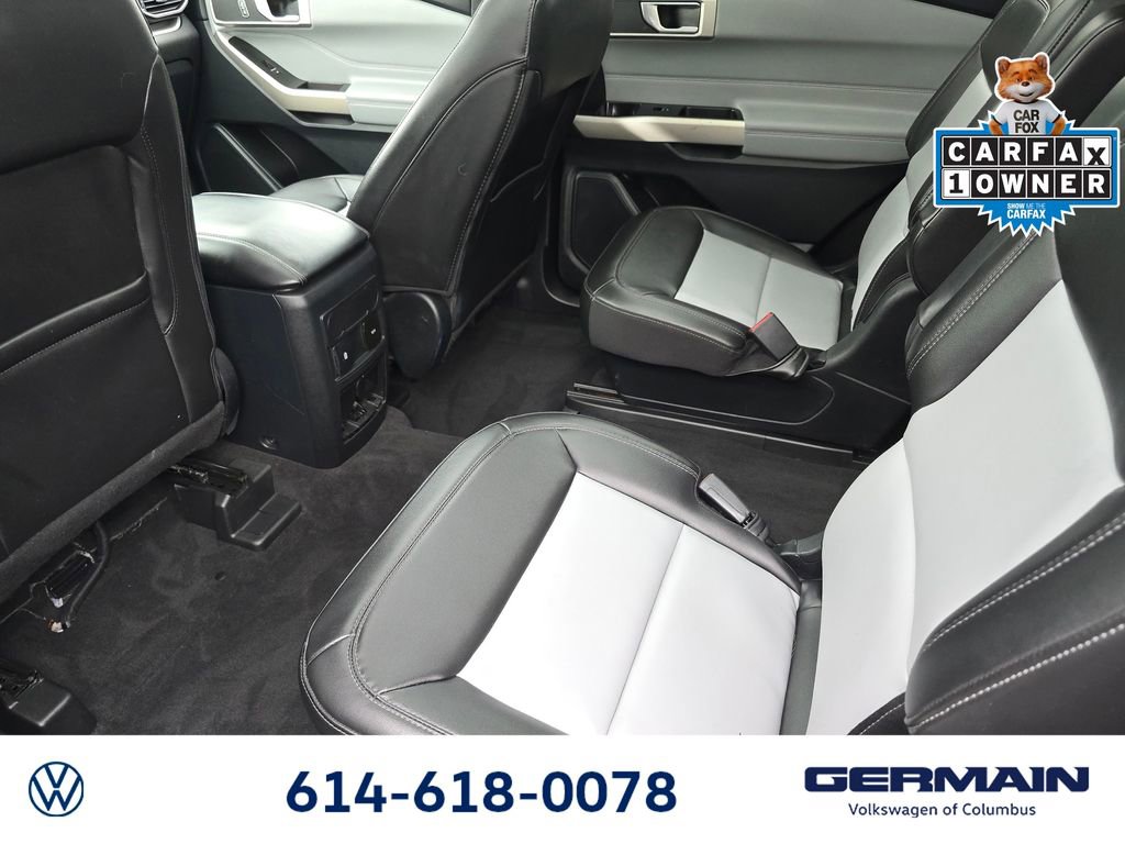 Used 2022 Ford Explorer XLT w/ Equipment Group 202A AWD/4WD image 24