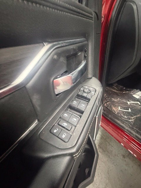 New 2026 RAM 3500 Laramie AWD/4WD image 27