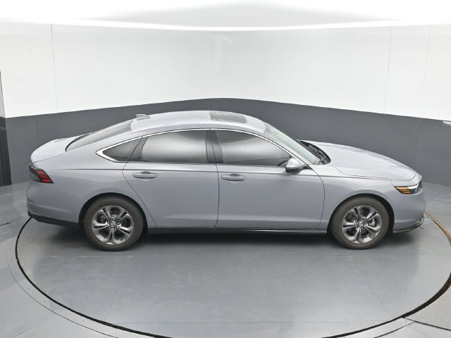 Used 2025 Honda Accord EX-L image 26