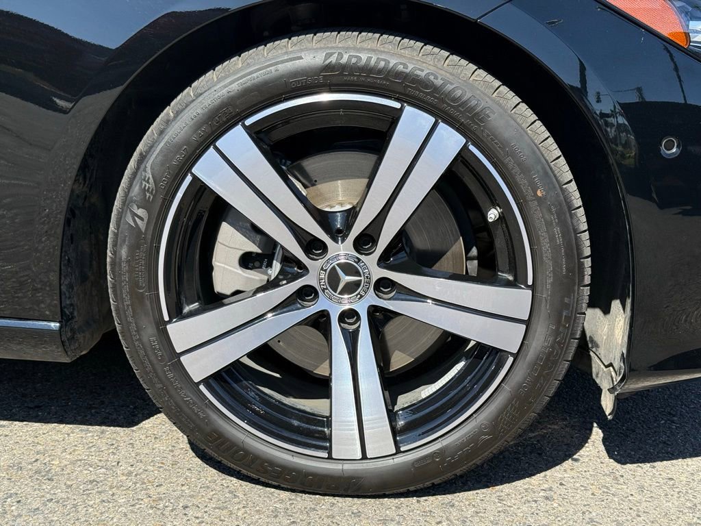 Certified 2025 Mercedes-Benz C 300 4MATIC Sedan image 18