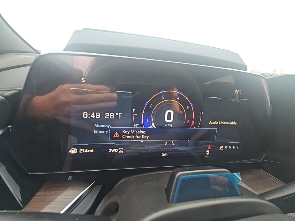 New 2026 Chevrolet Suburban High Country image 33