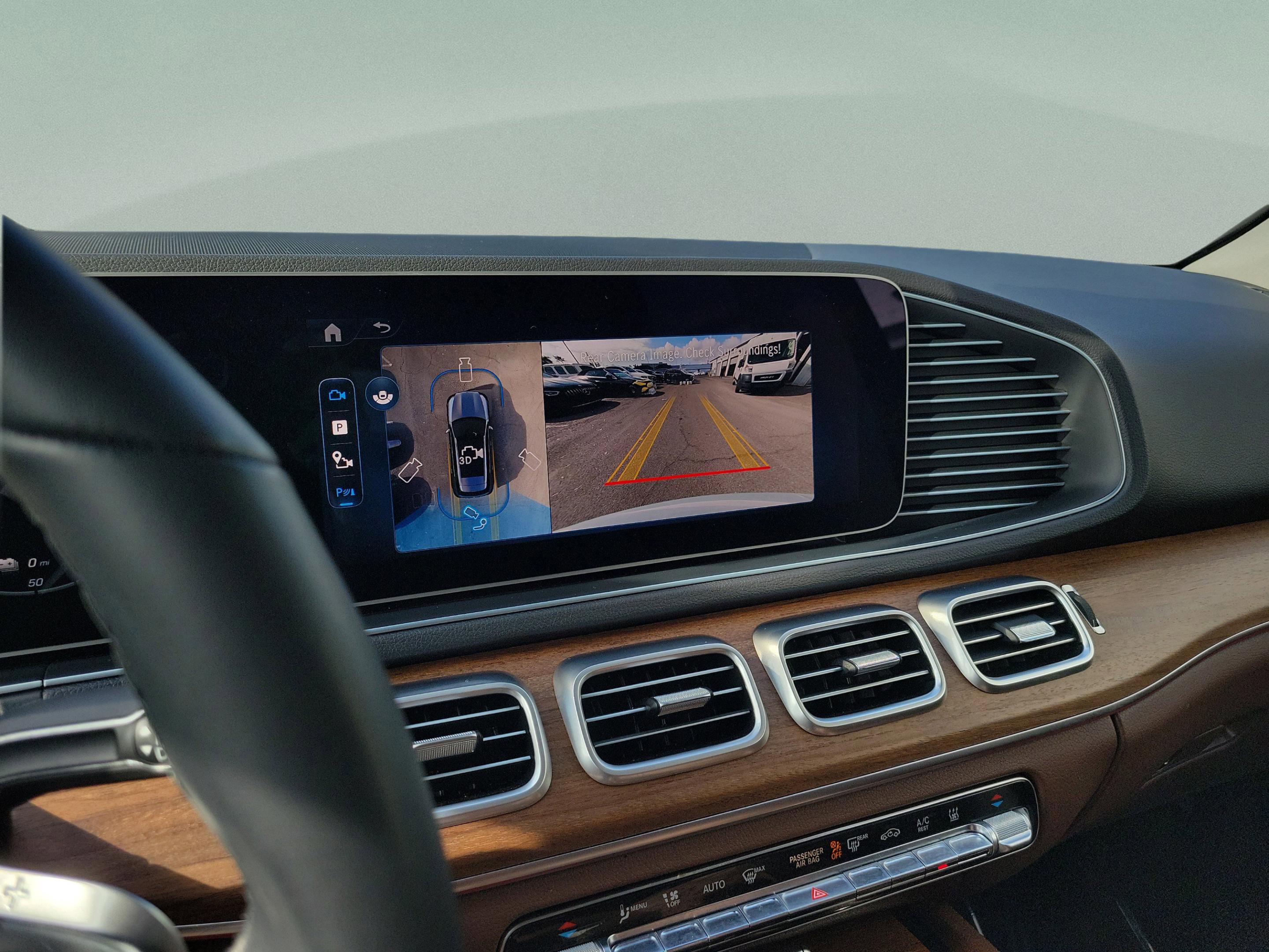 Used 2025 Mercedes-Benz GLE 450e 4MATIC image 35