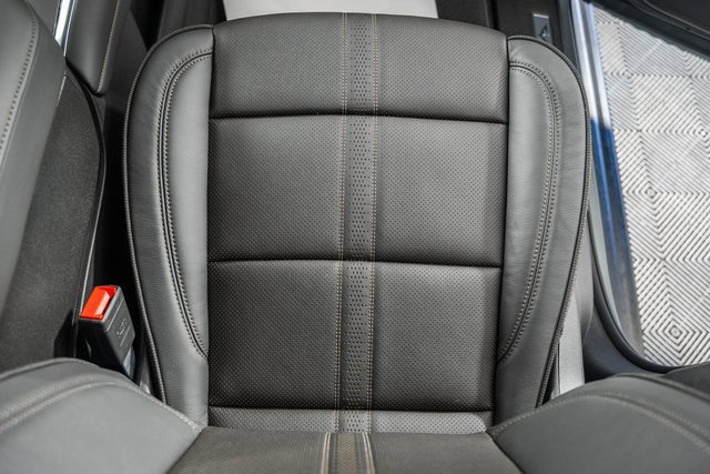 New 2026 Chevrolet Suburban High Country image 37