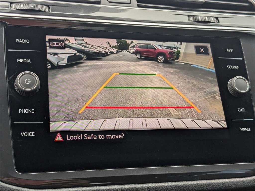 Used 2024 Volkswagen Tiguan Wolfsburg Edition image 18