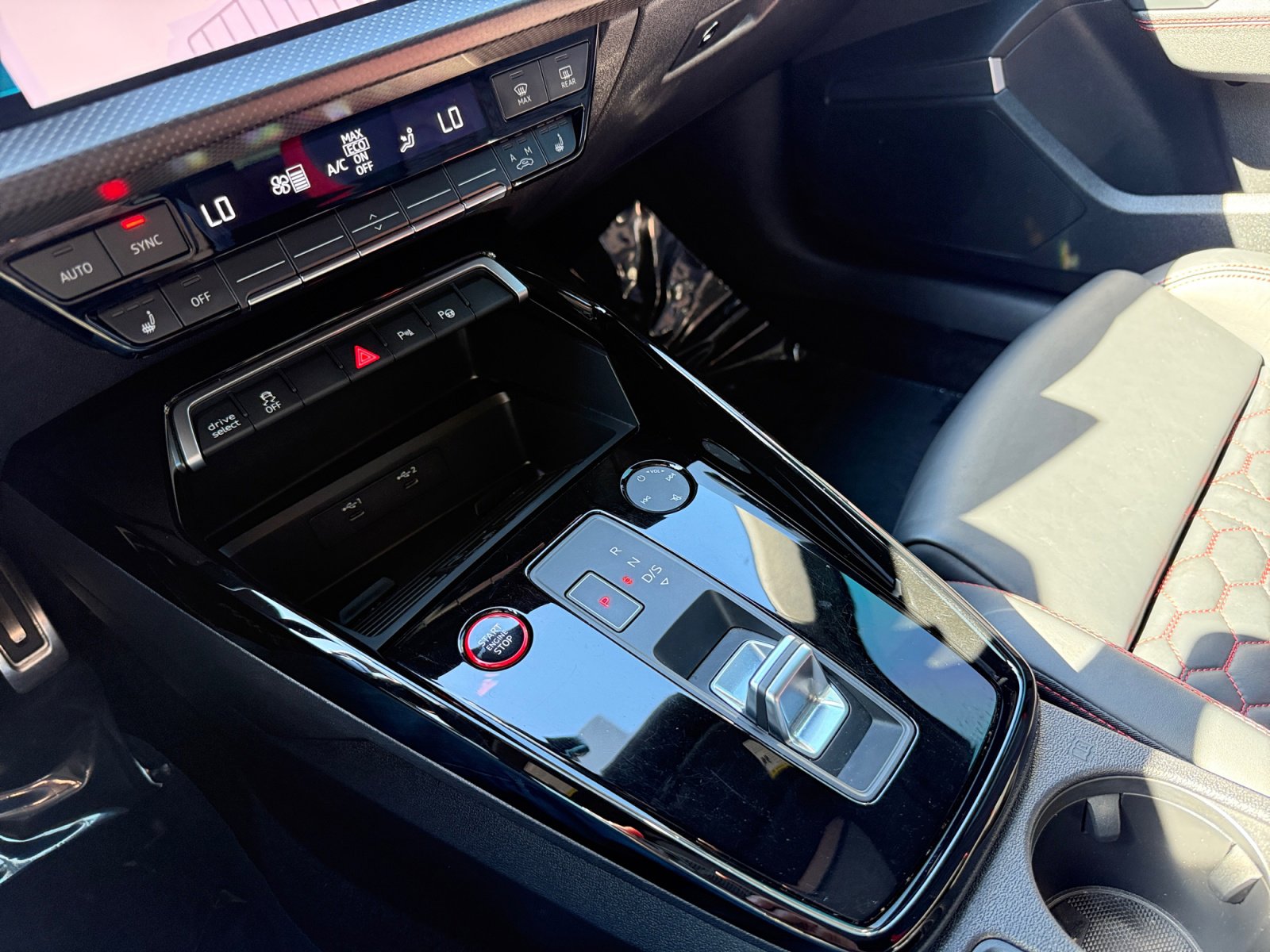 Used 2024 Audi RS 3 image 13