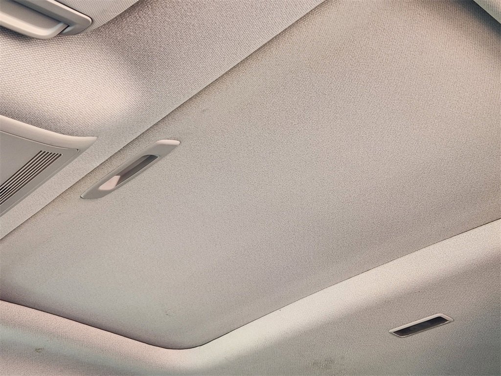 Used 2022 MAZDA CX-30 AWD 2.5 S w/ Premium Package image 17