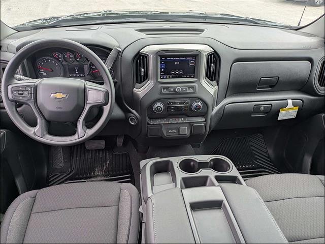 New 2026 Chevrolet Silverado 1500 Custom w/ LPO, Dark Essentials Package AWD/4WD image 17