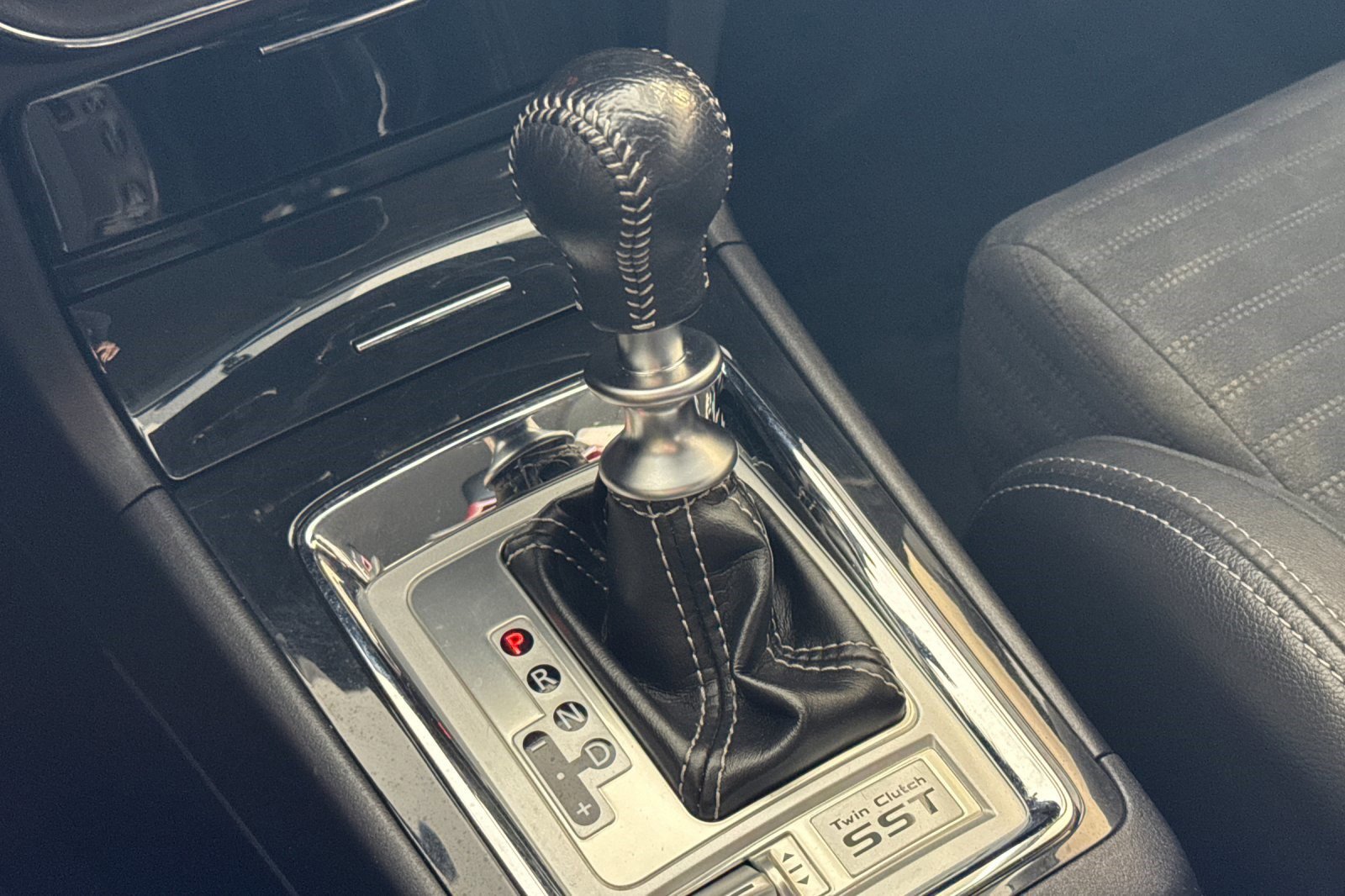 Used 2013 Mitsubishi Lancer Evolution MR AWD/4WD image 16